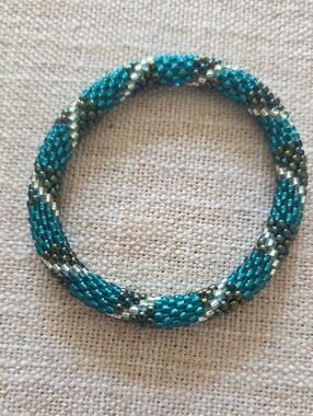 Sashka Co.Teal, Silver and Dark Green Seed Bead Bracelet